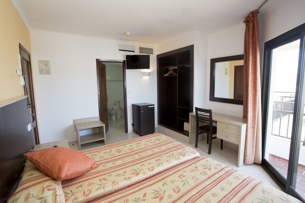 Hotel Orosol By Typic Hotels سان أنطونيو المظهر الخارجي الصورة